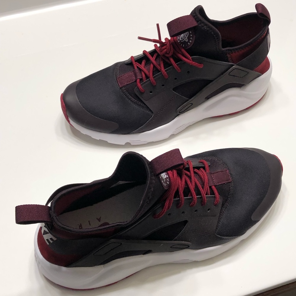 NIKE AIR HUARACHE RUN ULTRA NOBLE RED-819685-605